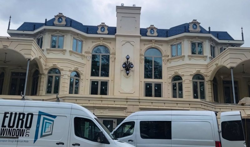 Euro Window LLC