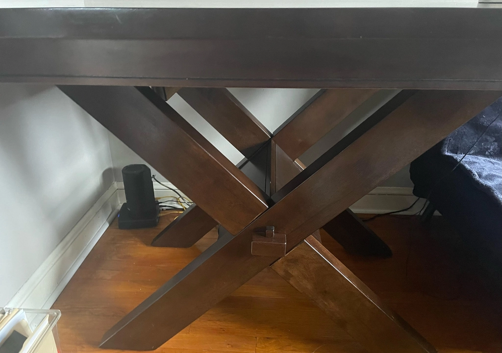 Sprzedam duży, masywny stół drewniany w idealnym stanie - 2