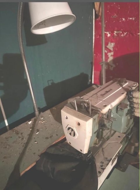 For sale: professional machine with engine in very good condition
