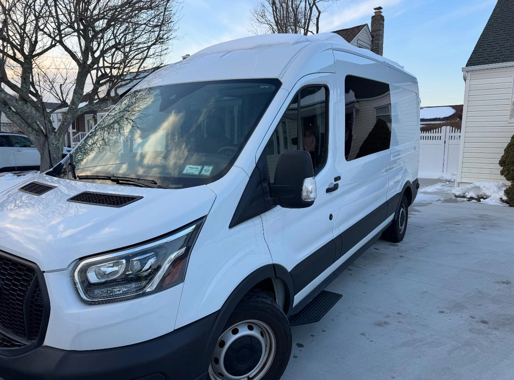 2023 Ford Transit 250 na sprzedaż - zadzwoń po szczegóły! - 3