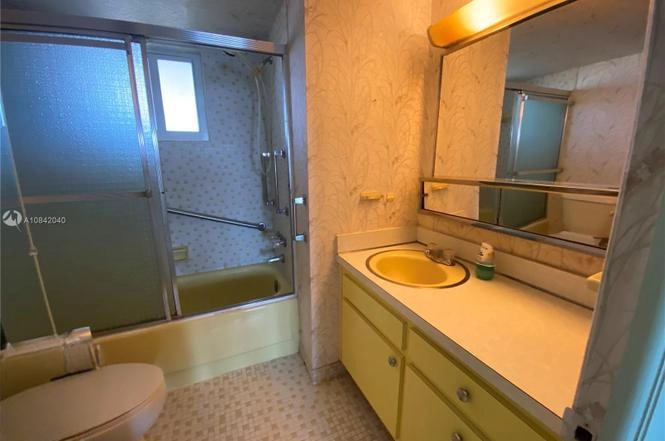 Inwestycja w Riviera Condos w North Miami! - 4