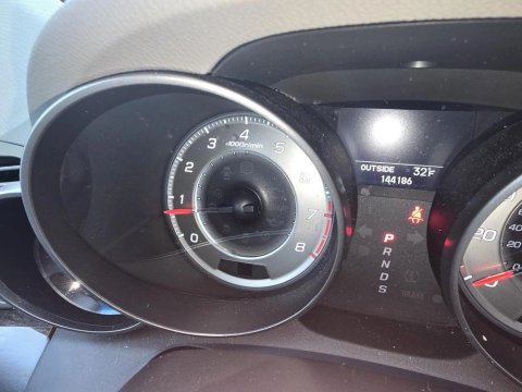 2012 Acura MDX - Excellent condition, fully equipped, new tires! - 6
