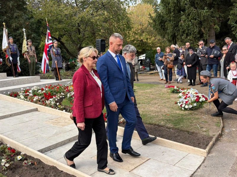 Uroczystości pod Pomnikiem Katyńskim